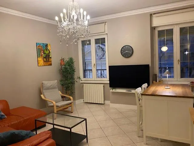 Iris- Brescia Old Town Apartment