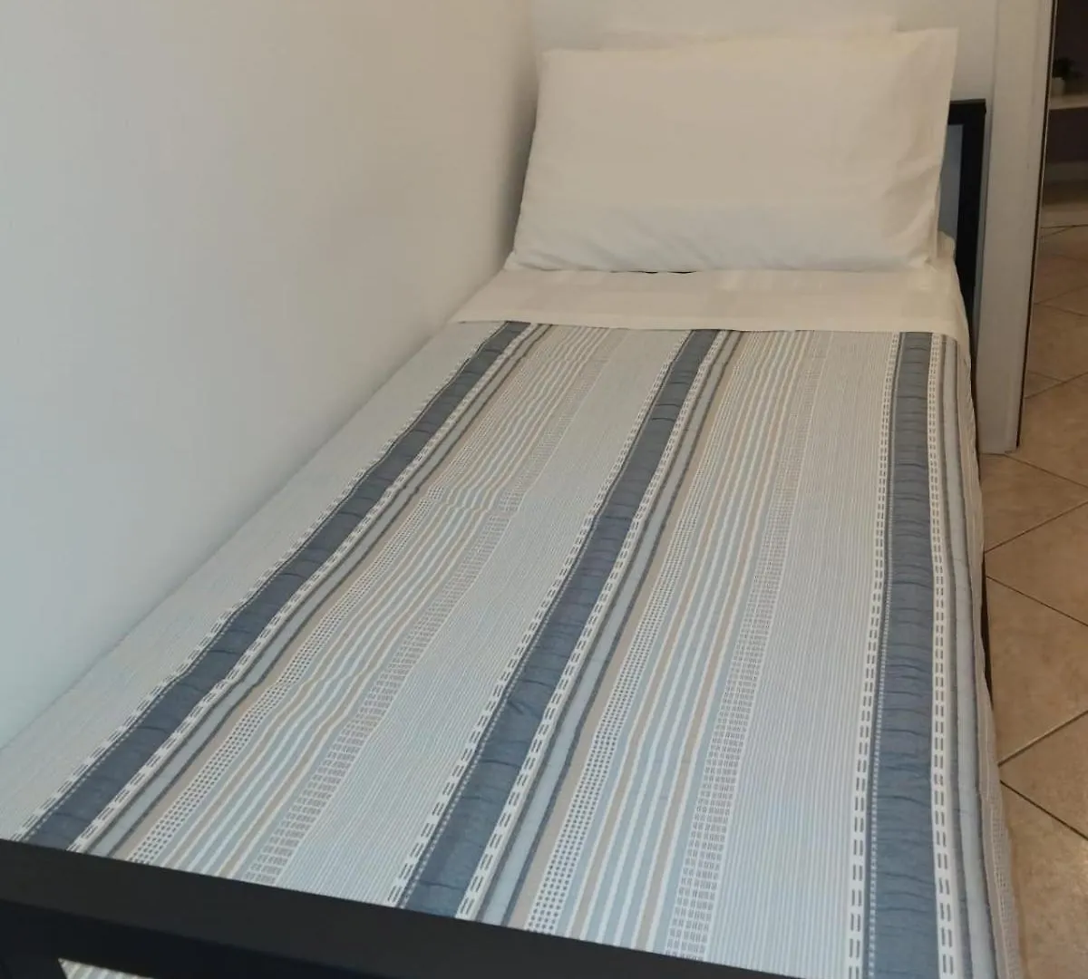 Iris- Brescia Old Town Apartment