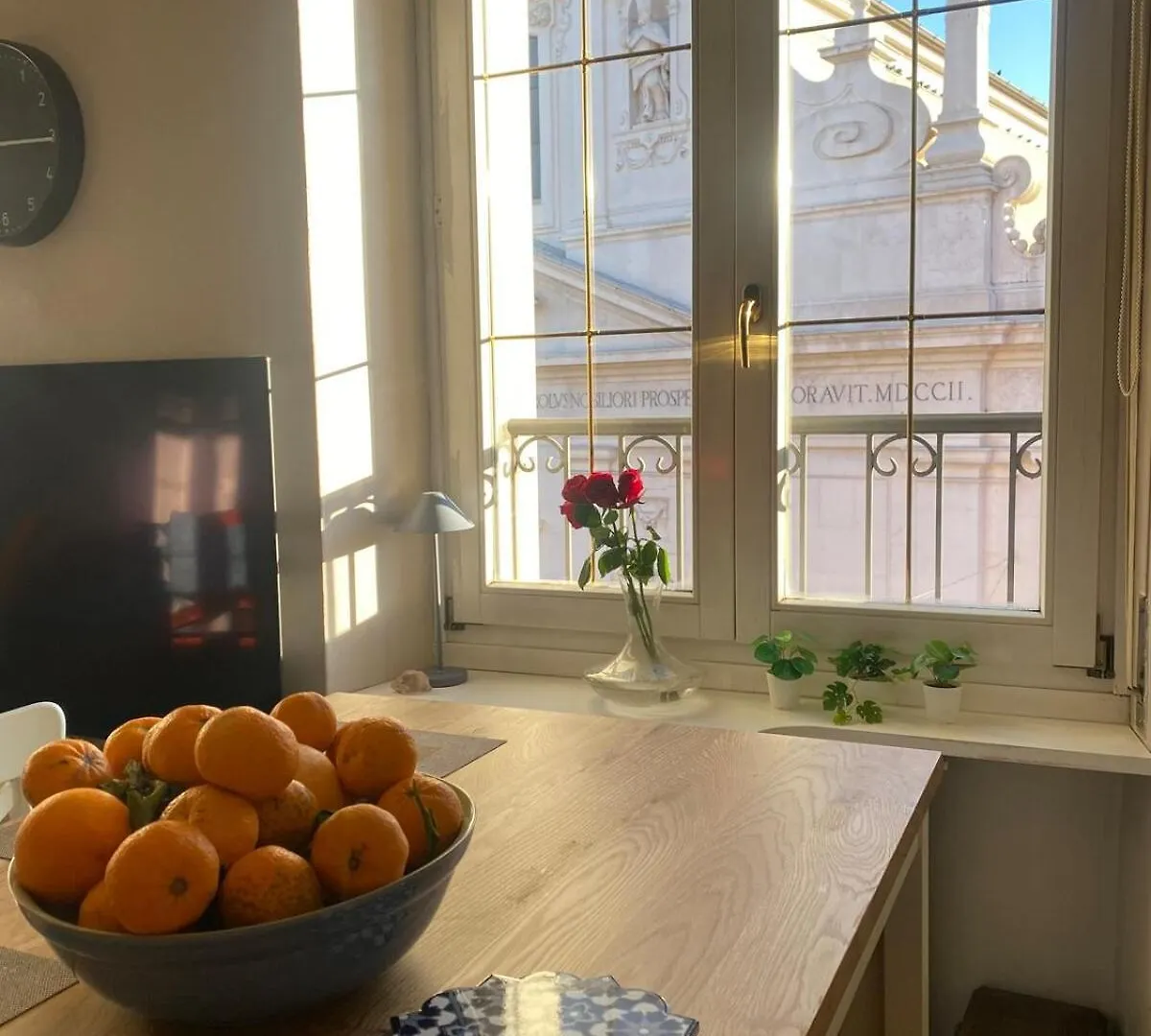 Iris- Brescia Old Town Apartment
