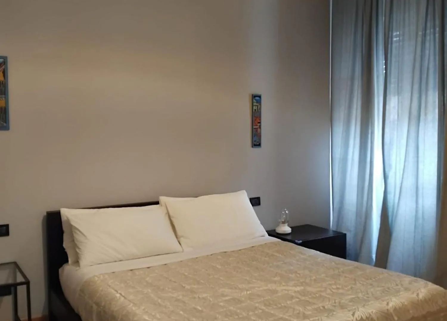 Iris- Brescia Old Town Apartment 0*,  Italy
